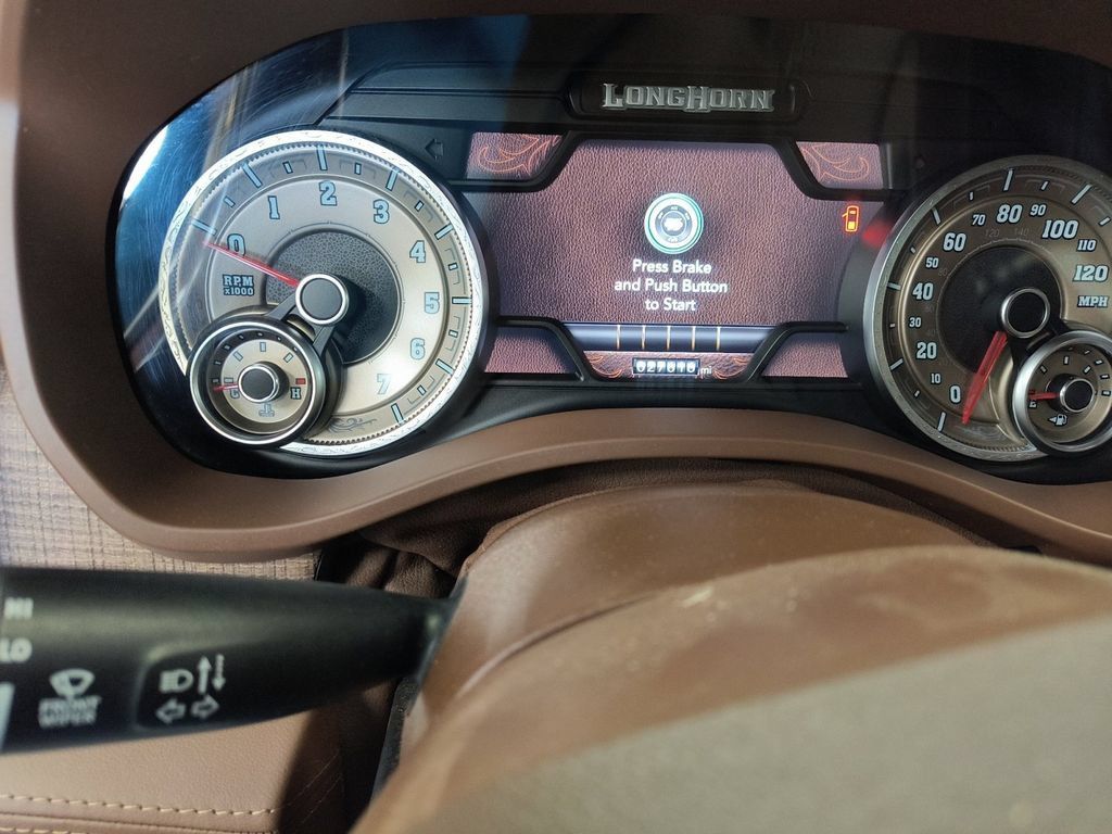 Used 2022 RAM 1500 Limited AWD/4WD image 14