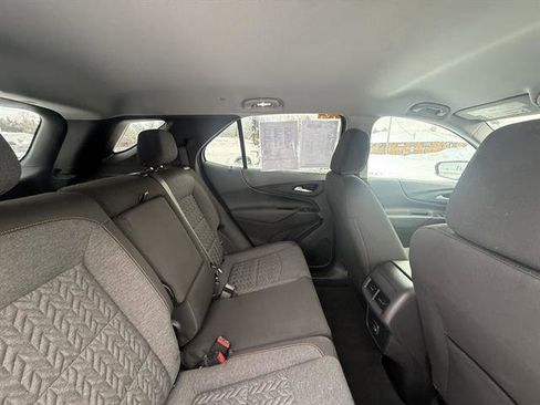 Used 2023 Chevrolet Equinox LT image 17