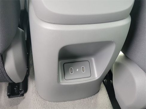 Used 2026 Hyundai Elantra Sport image 19