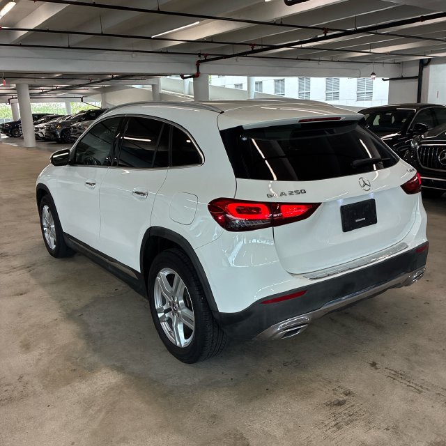 Used 2023 Mercedes-Benz GLA 250 4MATIC image 7