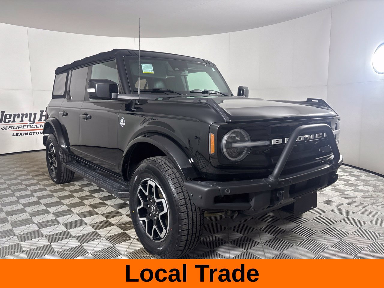 Used 2021 Ford Bronco Outer Banks AWD/4WD image 4