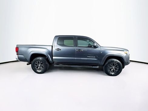 Used 2022 Toyota Tacoma SR5 image 11
