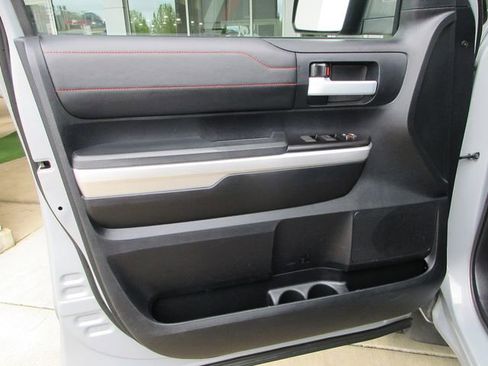 Used 2017 Toyota Tundra TRD Pro AWD/4WD image 15