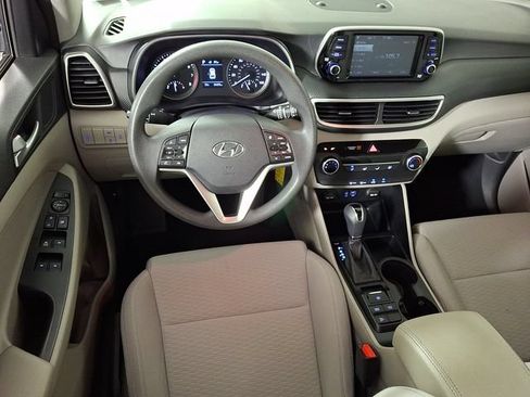 Used 2019 Hyundai Tucson SE AWD/4WD image 2