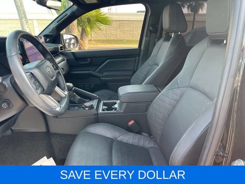 Used 2025 Toyota 4Runner TRD Off-Road Premium w/ Tow Technology Package AWD/4WD image 14