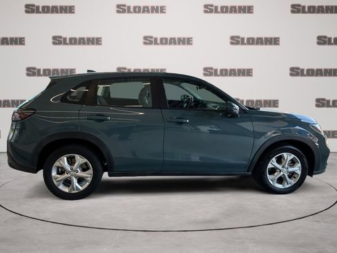 Certified 2023 Honda HR-V LX image 6