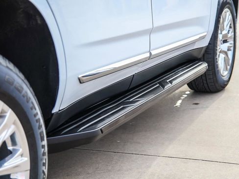 Certified 2025 GMC Yukon Denali image 12