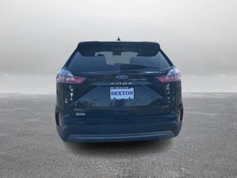 Certified 2022 Ford Edge SEL w/ Convenience Package AWD/4WD image 9