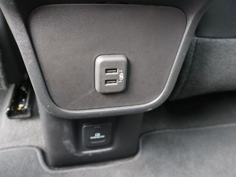 Used 2024 Chevrolet Equinox RS AWD/4WD image 22