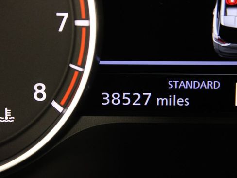 Certified 2023 Nissan Rogue SV FWD image 28