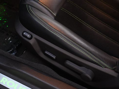 Used 2012 Ford Mustang GT Premium w/ HID Headlamps & Security Pkg image 39