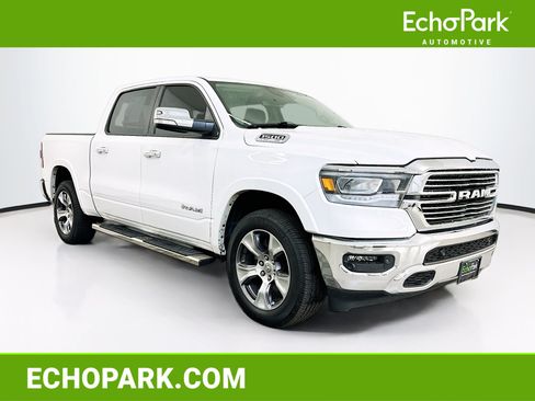 Used 2022 RAM 1500 Laramie AWD/4WD image 1