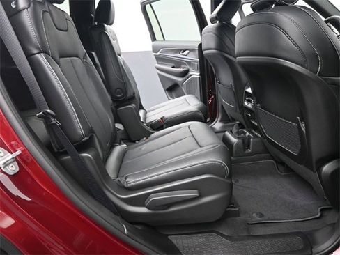 New 2025 Jeep Grand Cherokee L Overland w/ Trailer Tow Package image 16