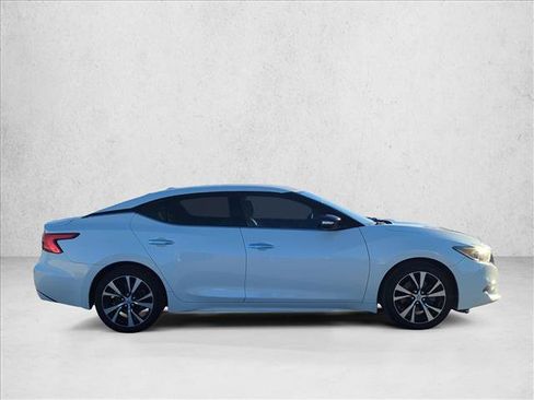 Used 2018 Nissan Maxima 3.5 SV FWD image 4