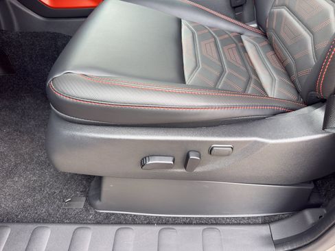 New 2026 Nissan Frontier PRO-4X w/ Pro Premium Package AWD/4WD image 16