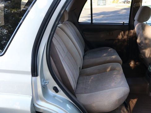 Used 2000 Toyota 4Runner SR5 w/ Upgrade Value Pkg 4 image 21