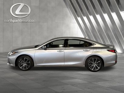 Certified 2025 Lexus ES 300h w/ Premium Package