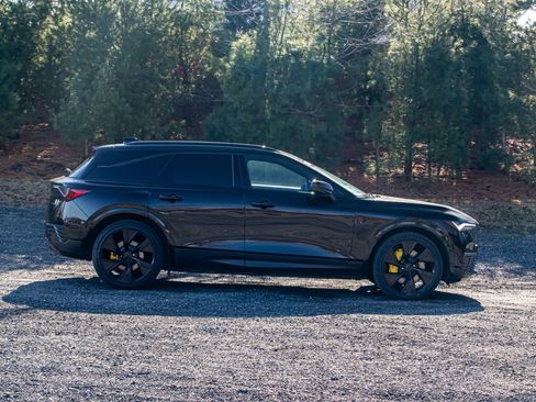 Used 2024 Acura ZDX Type S image 10