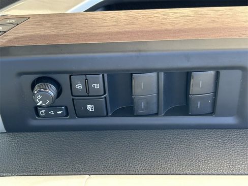 Used 2024 Toyota Sequoia Capstone image 28