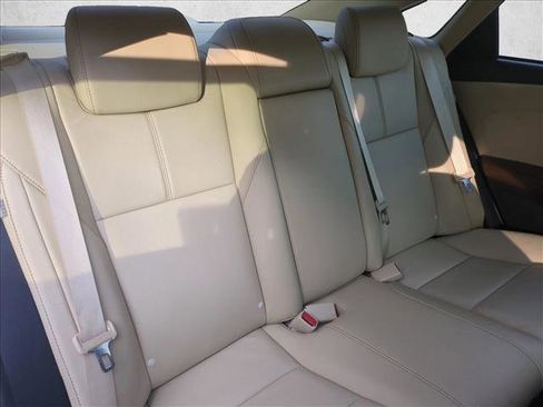 Used 2018 Toyota Avalon Touring image 23