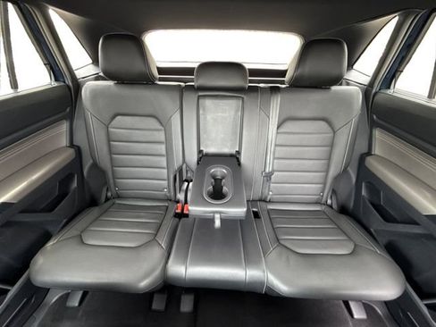 Used 2021 Volkswagen Atlas Cross Sport SEL Premium R-Line image 16