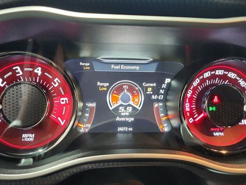 Used 2016 Dodge Challenger SRT Hellcat RWD image 29