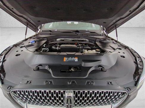 Used 2020 Lincoln Aviator Reserve AWD/4WD image 25