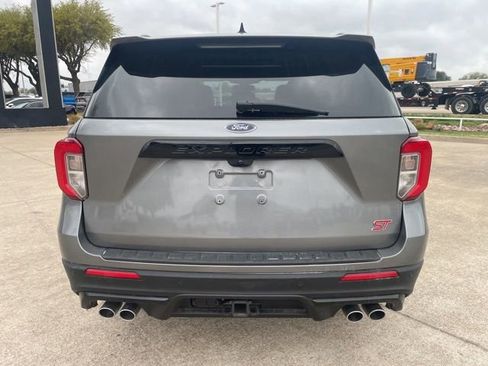 Used 2022 Ford Explorer ST w/ Equipment Group 401A image 6