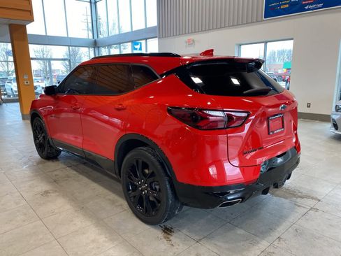 Used 2022 Chevrolet Blazer RS w/ Enhanced Convenience Package image 3