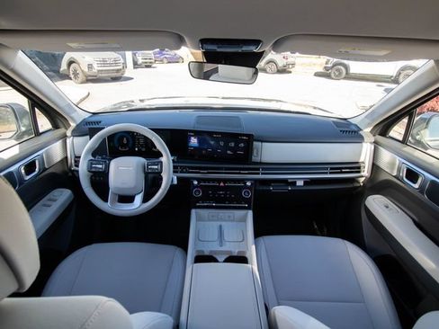 Used 2026 Hyundai Santa Fe SE FWD image 23