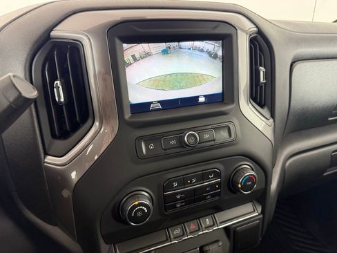 Used 2019 Chevrolet Silverado 1500 Custom w/ Custom Value Package AWD/4WD image 24