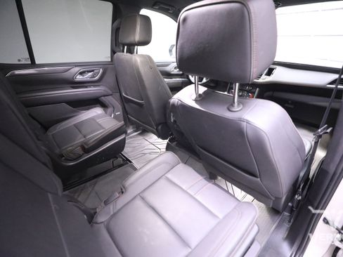 Used 2023 Chevrolet Tahoe RST w/ Luxury Package image 12