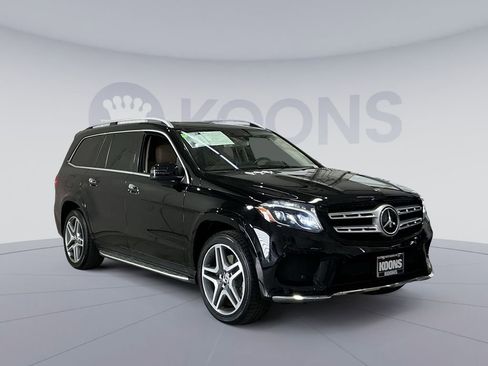 Used 2018 Mercedes-Benz GLS 550 4MATIC image 18