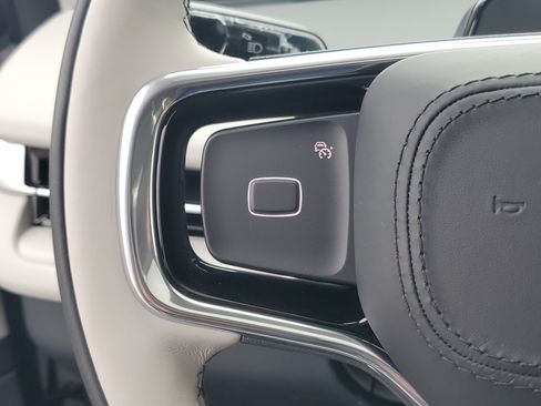 New 2026 Lincoln Navigator Reserve w/ Jet Appearance Package AWD/4WD image 17