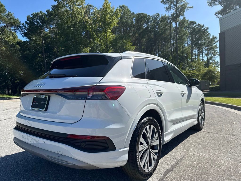 Used 2023 Audi Q4 e-tron Premium w/ Convenience Package RWD image 14