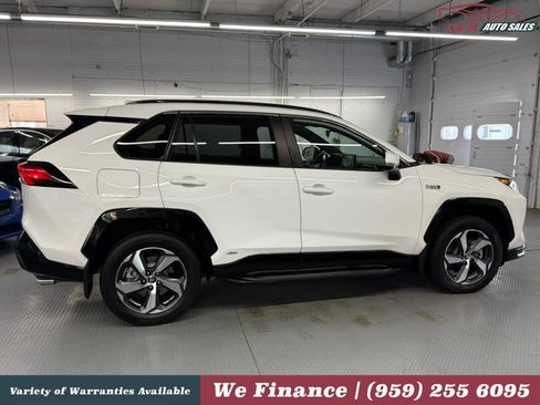 Used 2021 Toyota RAV4 SE AWD/4WD image 6