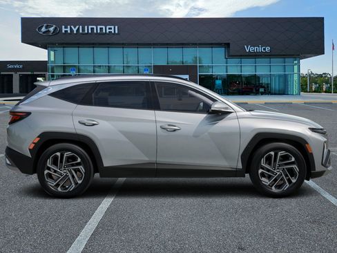 New 2026 Hyundai Tucson SEL Plus FWD image 6