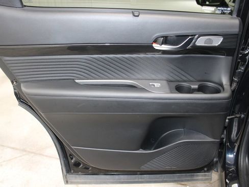 Used 2024 Hyundai Palisade Calligraphy image 19