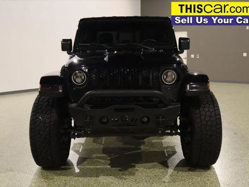 Used 2021 Jeep Gladiator Sport AWD/4WD image 2