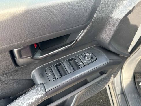 New 2025 Toyota Tacoma SR5 image 18