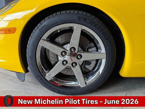 Used 2008 Chevrolet Corvette Convertible w/ Preferred Equipment Group RWD image 5