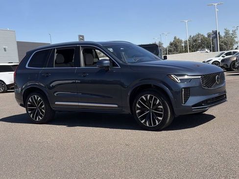 New 2026 Volvo XC90 T8 Plus w/ Protection Package AWD/4WD image 4