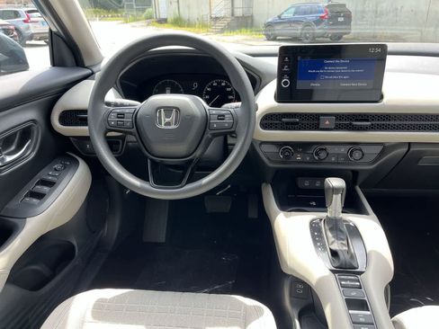 New 2026 Honda HR-V LX image 11
