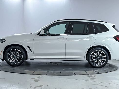 Used 2023 BMW X3 xDrive30i w/ M Sport Package AWD/4WD image 5