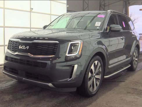 Used 2022 Kia Telluride S AWD/4WD image 46
