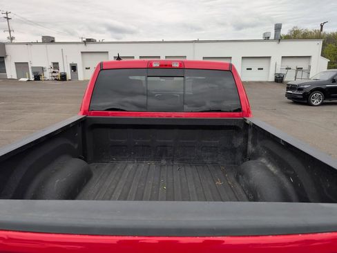 Used 2019 RAM 1500 Classic SLT w/ Luxury Group AWD/4WD image 33