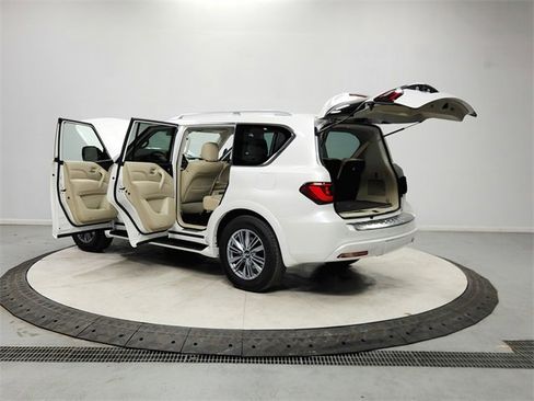 Used 2023 INFINITI QX80 Luxe w/ Cargo Package image 13
