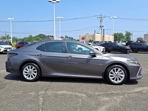 Certified 2023 Toyota Camry LE image 8
