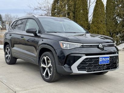 New 2025 Volkswagen Taos SEL