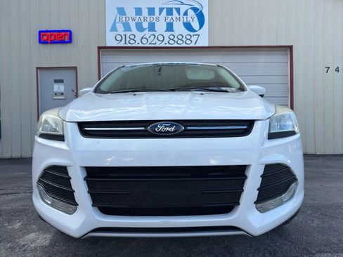 Used 2014 Ford Escape SE image 4